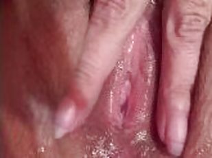 masturbation, orgasme, chatte-pussy, amateur, mature, babes, milf, branlette, solo, humide