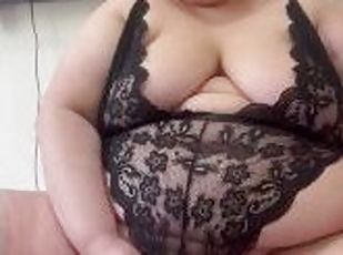 Latina bbw milf plays with fat pussy until she orgasms