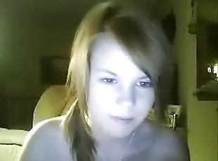 Horny Teen Plays With Her Wet Pussy As She Has A Webcam Chat With Her Boo