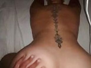 Rich Latina Milf wants to show me her new back tattoo!