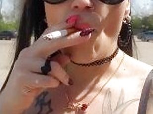 groß-titten, dilettant, babe, erotisch-mutti, fetisch, allein, rauchen, tattoo