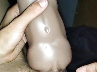 Probando juguete vagina