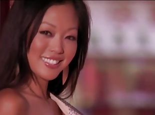 Grace Kim the hot Asian girl shows her naked body in China Town