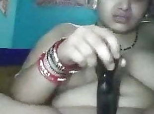 odia ladi insert torch light in the pussy