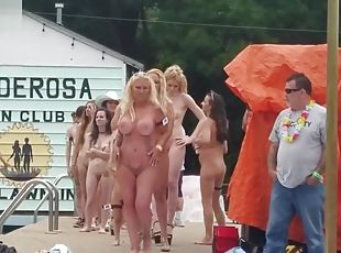 nudist, in-afara, petrecere, sex-in-grup, american