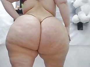 I Could Watch This Big Fat SSBBW Ass All Day!