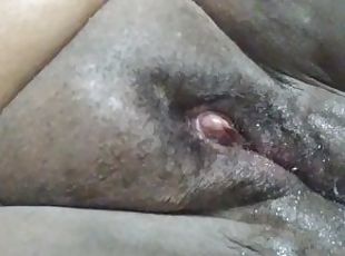 clitoris, paroasa, masturbare-masturbation, batran, orgasm, pasarica, amatori, negresa, bbw, tanar18