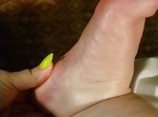 Tiny fat feet getting lotion
