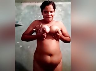 mandi, payudara-besar, isteri, amatir, jenis-pornografi-milf, hindu, gemuk, webcam, mandi-shower, seorang-diri