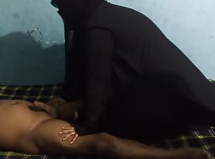 Sexy Woman In Saudi Arabia Gets Sexually Excited And Fucks Her Work Boy