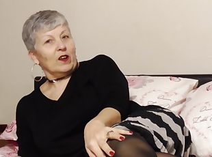 Grey haired short haired granny Savana masturbates with toys