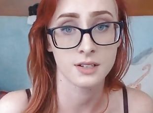 Skinny Redhead Loves to Toy Her Cunt