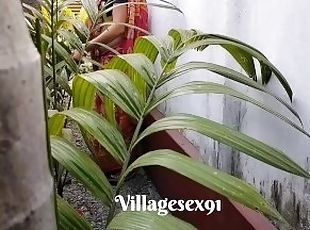 House Garden Clining Time Sex A Bengali Wife With Saree in Outdoor ( Official Video By villagesex91)