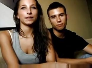 gambarvideo-porno-secara-eksplisit-dan-intens, pasangan, muda-diatas-18, bersetubuh, spanyol