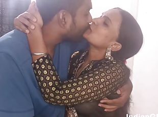 Tight Indian Pussy Wife With Saggy Boobs Makes Horny Desi Man Cum Fast Inside Pussy