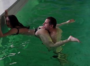 Kittina Ivory plowed well by a randy lover in a pool