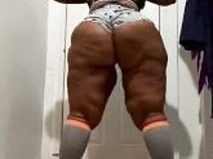 Nice big ol booty