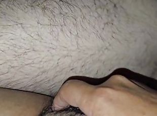 clito, poilue, masturbation, orgasme, chatte-pussy, amateur, mature, milf, ejaculation-interne, point-de-vue